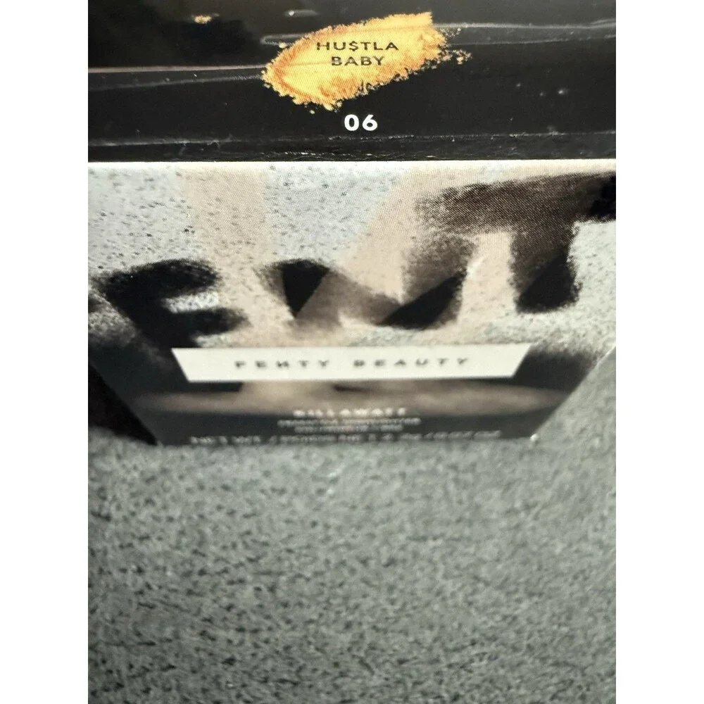 FENTY BEAUTY KILLAWATT Freestyle Highlighter  Hustla Baby 2.2gms MINI RP $20
